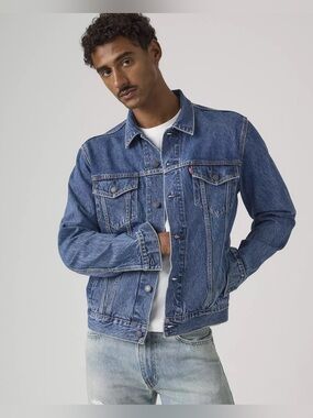 Levi’s Men Trucker Jean Jacket Sz M